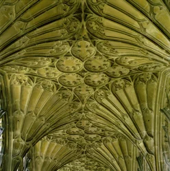 Fan vaulting in the cloister